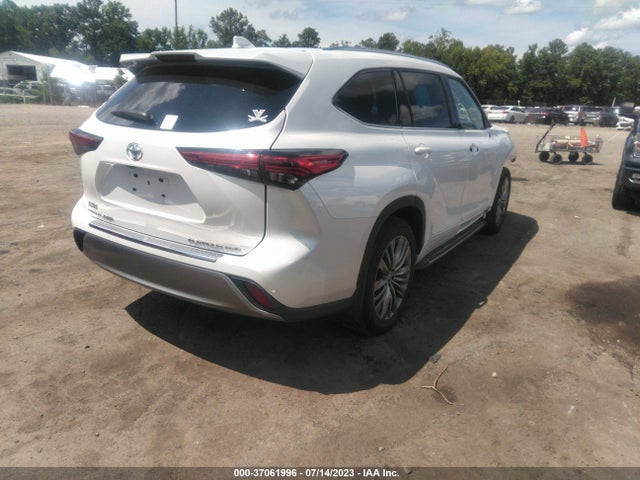 Toyota Highlander Platinum 2022 5TDFZRBHXNS173780 Image 10
