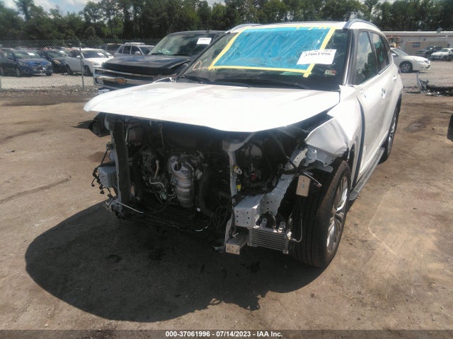 Toyota Highlander Platinum 2022 5TDFZRBHXNS173780 Image 12