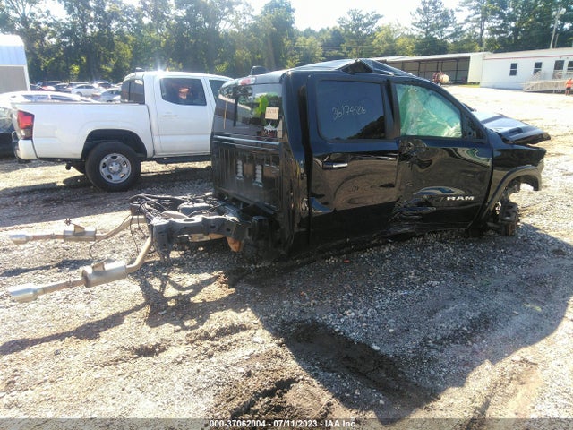 1C6SRFJT1KN747002 RAM 1500 Laramie