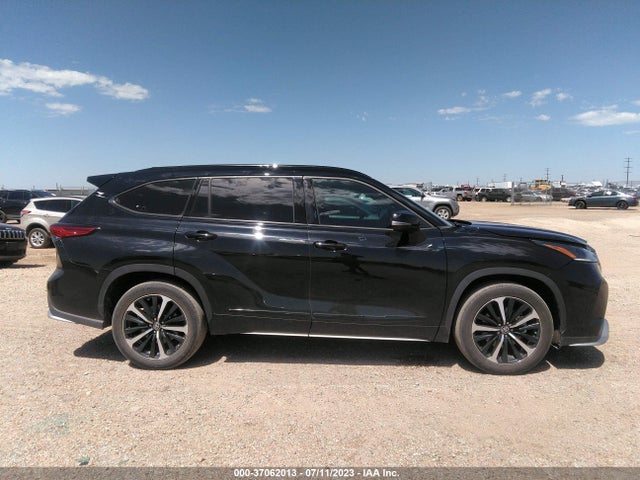 Toyota Highlander Xse 2021 5TDJZRAH1MS051402 Image 13
