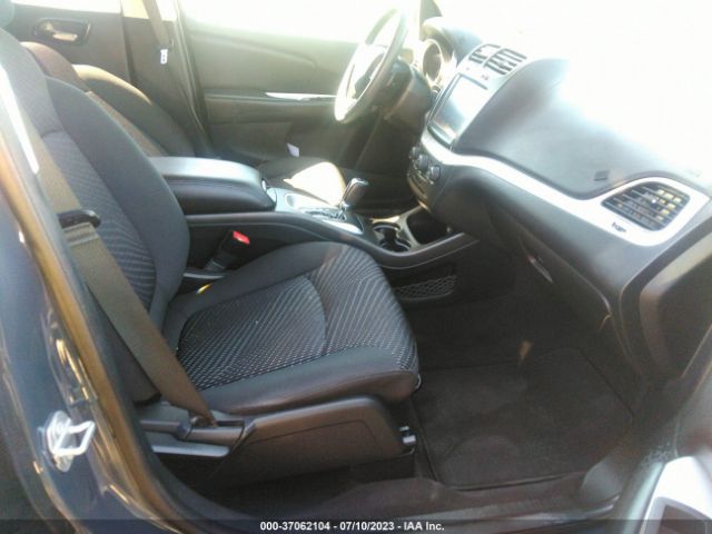 3C4PDCBG6JT229897 Dodge Journey Sxt