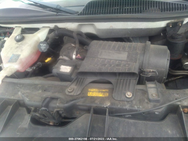 2011 CHEVROLET EXPRESS CARGO VAN VIN: 1GCSHAF47B1117489