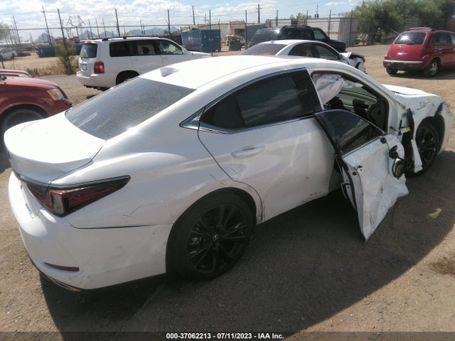 58AGZ1B12NU126560 Lexus Es Es 350 F Sport