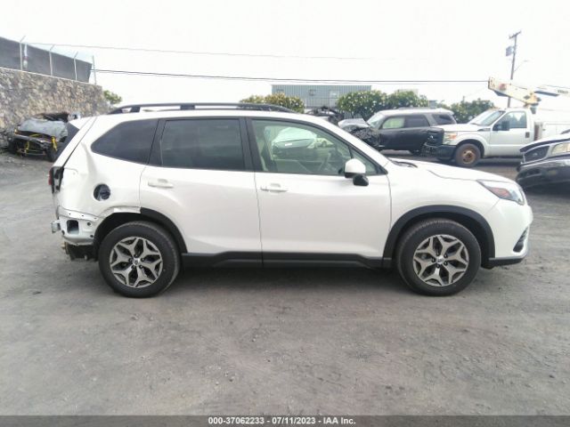 JF2SKADC8PH419482 Subaru Forester Premium