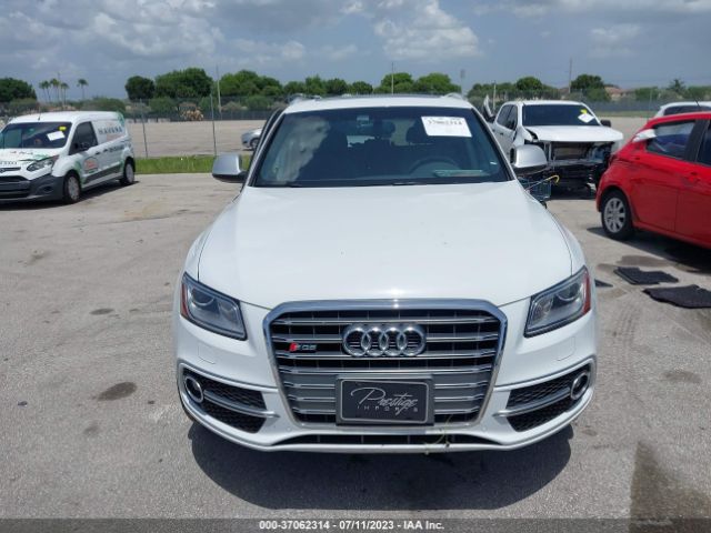 WA1CGAFP6EA062100 Audi Sq5 Premium Plus