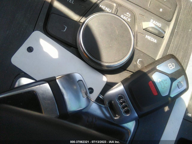 WA1ANAFY1L2115539 Audi Q5 Premium/titanium Premium