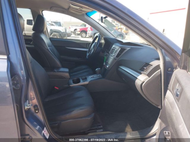 4S4BRCCC5E3271238 Subaru Outback 2.5i Premium
