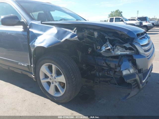 4S4BRCCC5E3271238 Subaru Outback 2.5i Premium