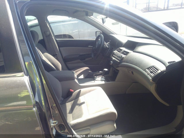 2011 HONDA ACCORD SDN LX-P VIN: 1HGCP2F48BA120870
