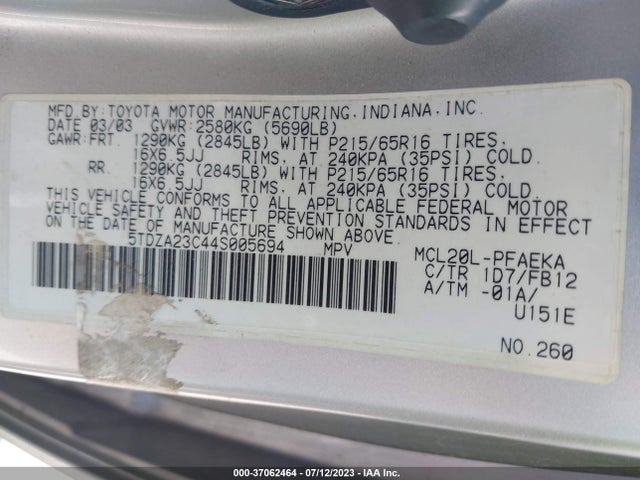 2004 TOYOTA SIENNA LE VIN: 5TDZA23C44S005694