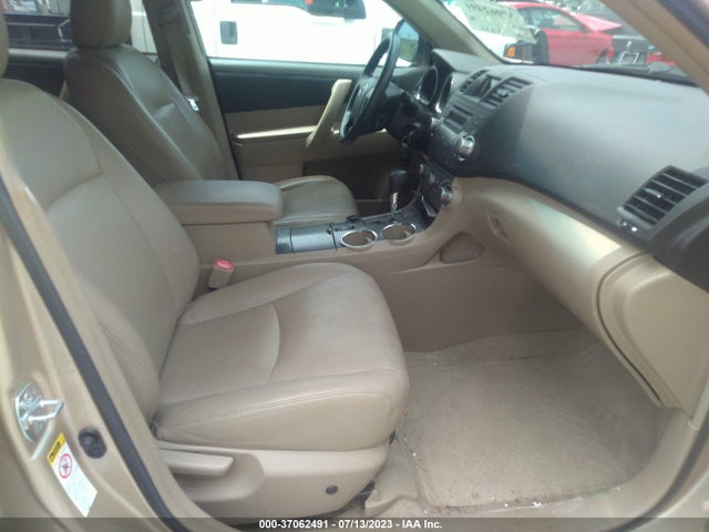 2010 TOYOTA HIGHLANDER BASE VIN: 5TDZA3EH0AS004004