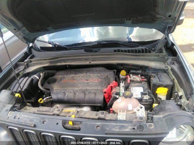 ZACCJBCB6JPH69603 Jeep Renegade Trailhawk