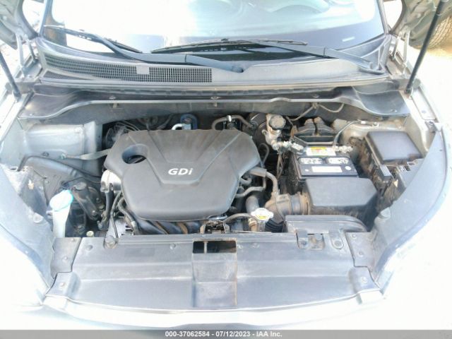 KNDJN2A22F7167753 KIA Soul Base
