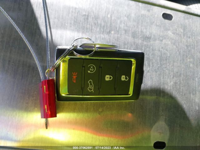 1C4RJKDG2N8538926 Jeep Grand Cherokee L Overland