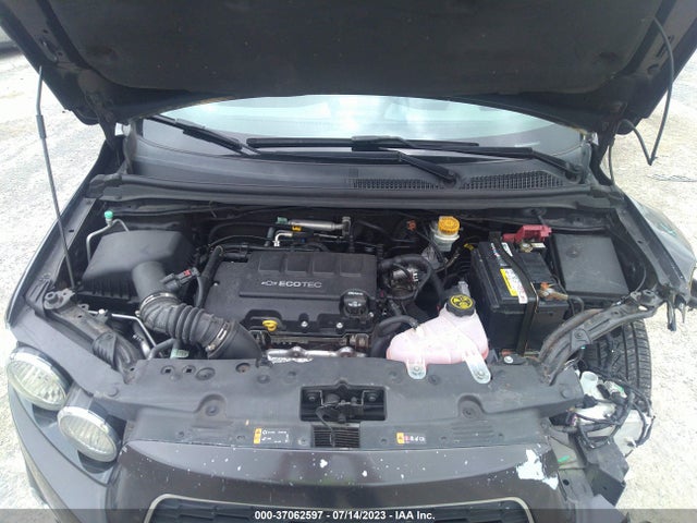 Chevrolet SONIC LTZ 2016 1G1JE5SB4G4134023 Image 10