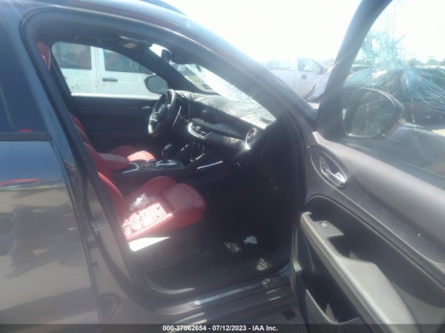 ZASPAKANXN7D47827 Alfa Romeo Stelvio Sprint