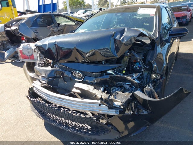 2021 TOYOTA COROLLA LE VIN: 5YFEPMAE7MP268090
