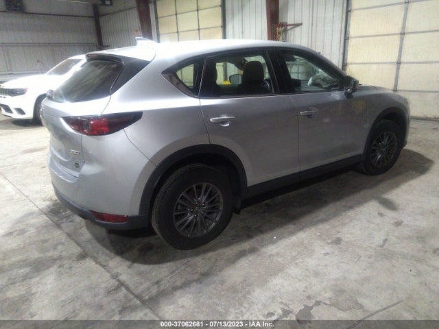 Mazda CX-5 SPORT 2019 JM3KFBBM3K1571053 Image 4