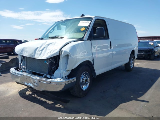 Chevrolet EXPRESS CARGO VAN 2022 1GCWGAF71N1203500 Image 2