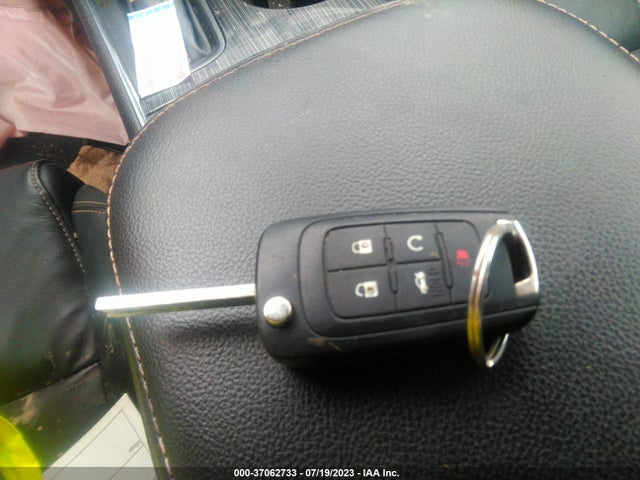 Chevrolet IMPALA LT 2016 2G1115S37G9207094 Image 11