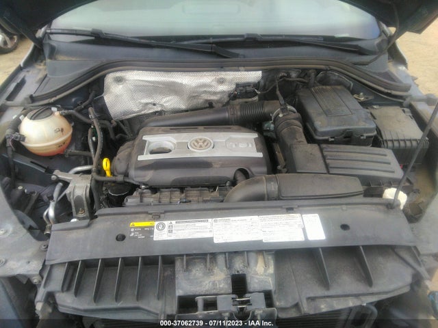 WVGBV7AX3GW022415 Volkswagen Tiguan R-line