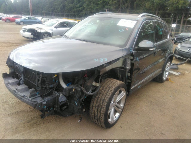 WVGBV7AX3GW022415 Volkswagen Tiguan R-line