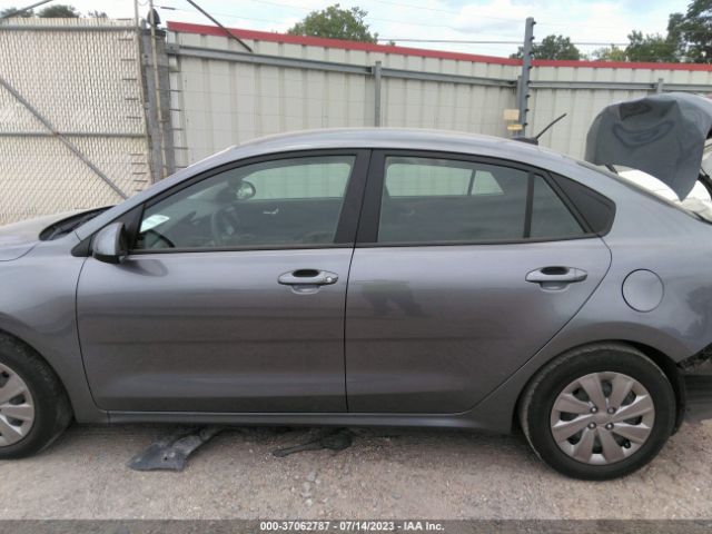 3KPA24AB2KE233393 KIA RIO S