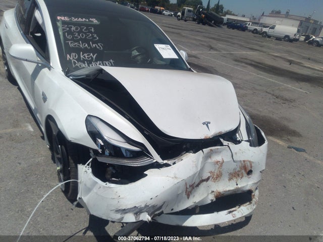 Tesla Model 3 Range 2019 5YJ3E1EAXKF425266 Image 16