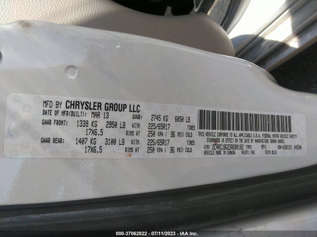 2013 CHRYSLER TOWN & COUNTRY TOURING VIN: 2C4RC1BG2DR690182
