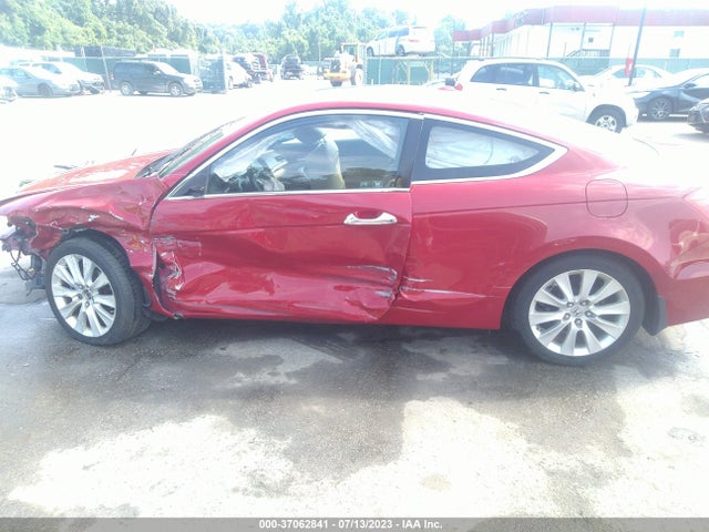 2010 HONDA ACCORD CPE EX-L VIN: 1HGCS2B87AA010401