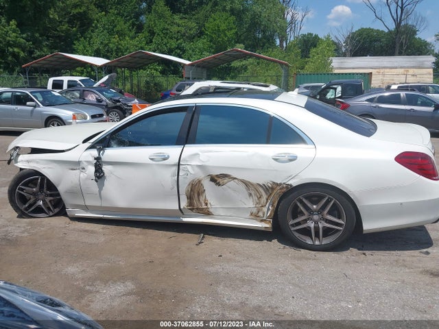 2016 MERCEDES-BENZ S-CLASS S 550 VIN: WDDUG8FB2GA208623