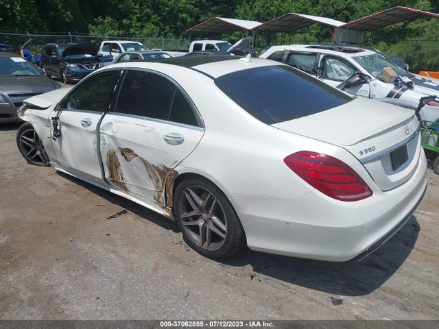 2016 MERCEDES-BENZ S-CLASS S 550 VIN: WDDUG8FB2GA208623