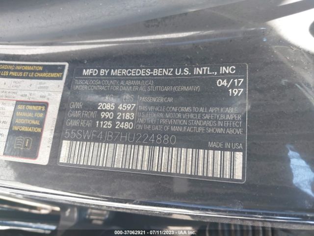 55SWF4JB7HU224880 Mercedes-Benz C-class C 300