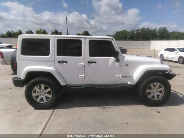 1C4BJWEG3FL626292 Jeep Wrangler Unlimited Sahara
