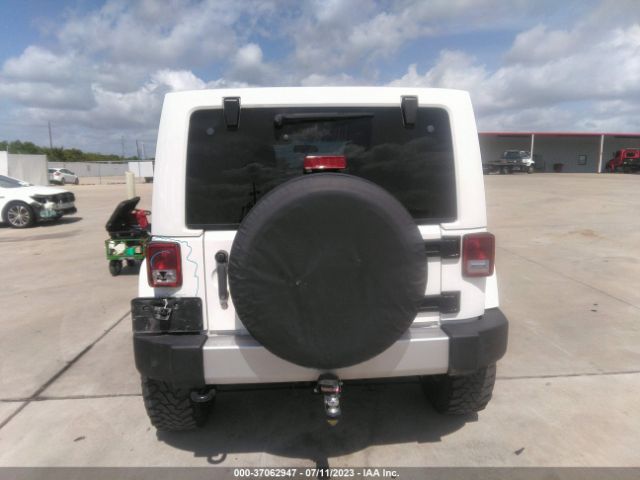 1C4BJWEG3FL626292 Jeep Wrangler Unlimited Sahara