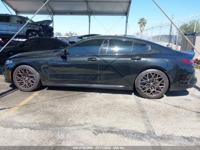 2021 BMW M8, VIN: WBSGV0C01MCF06254