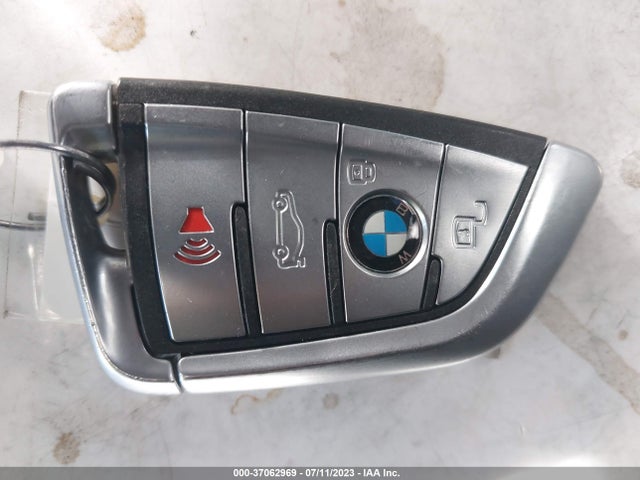 2021 BMW M8, VIN: WBSGV0C01MCF06254
