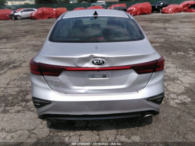 3KPF24AD2LE170143 KIA Forte Lxs