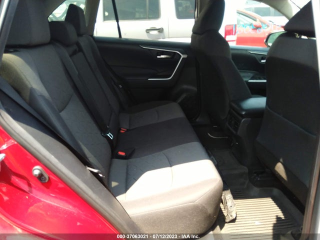 2021 TOYOTA RAV4 XLE VIN: 2T3P1RFV2MW169800