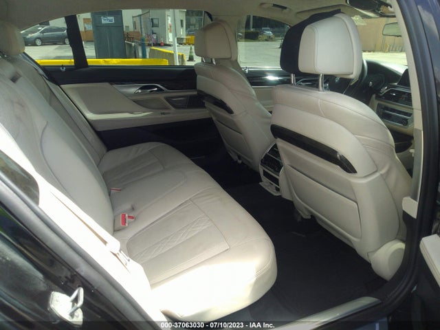 2018 BMW 7 SERIES ALPINA B7 XDRIVE VIN: WBA7F2C52JG424804