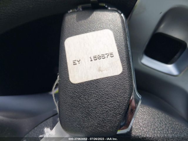 KNDJ23AU0N7811605 KIA SOUL LX