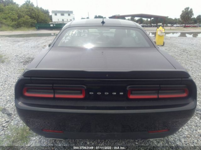 2C3CDZAG8JH311243 Dodge Challenger Sxt Plus