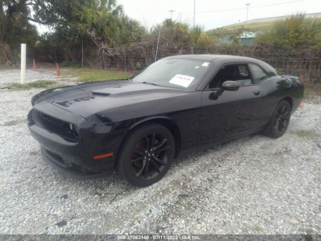 2C3CDZAG8JH311243 Dodge Challenger Sxt Plus