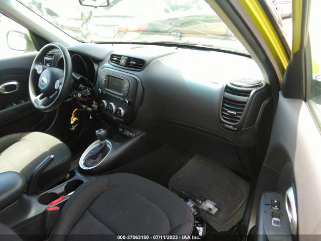 KNDJN2A27H7884538 KIA Soul Base