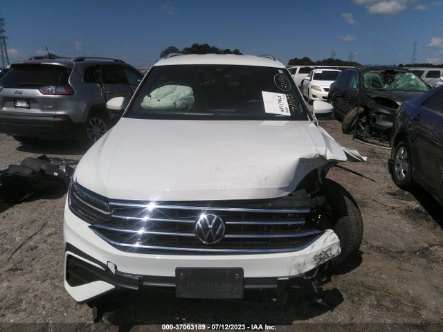 3VV2B7AX5NM138730 Volkswagen TIGUAN SE