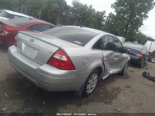 2007 FORD FIVE HUNDRED SEL VIN: 1FAFP24127G120071