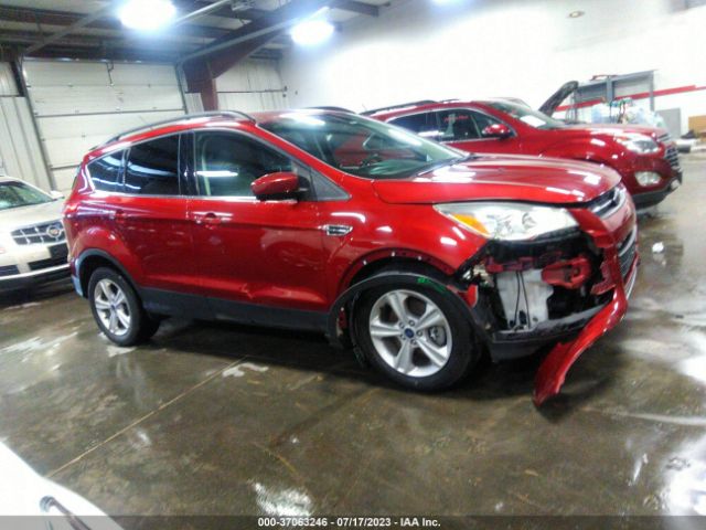 1FMCU9G99FUC67533 Ford ESCAPE SE