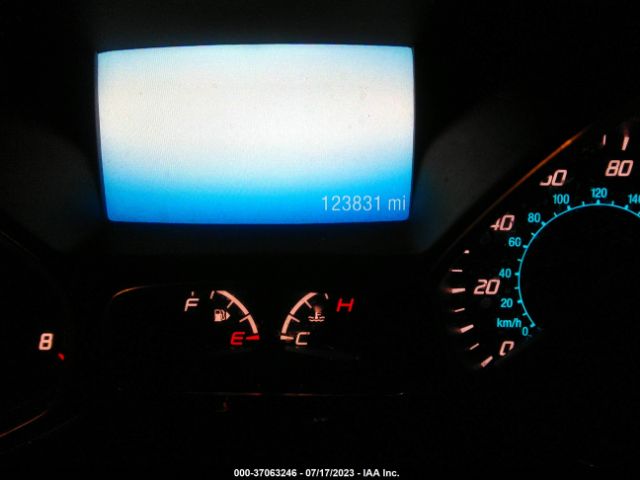 1FMCU9G99FUC67533 Ford ESCAPE SE