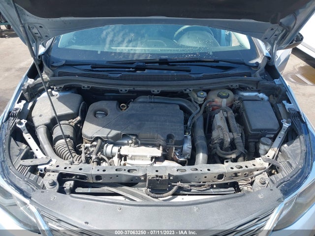 Chevrolet CRUZE LT 2018 1G1BE5SM5J7163557 Image 16
