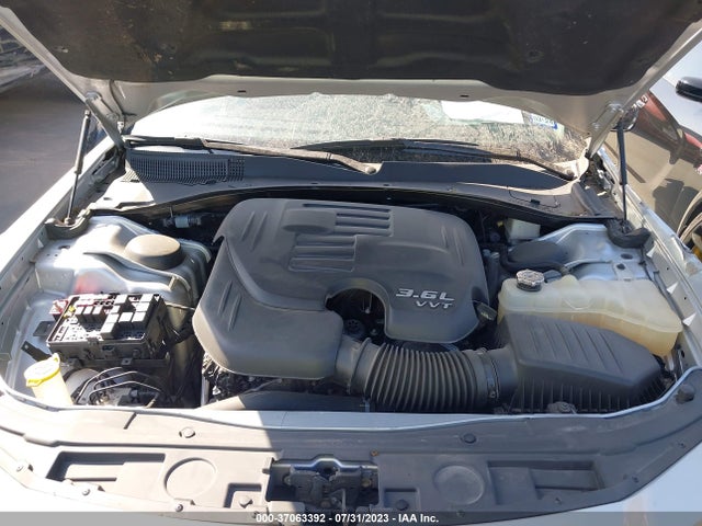 Chrysler 300 Touring 2021 2C3CCAAG1MH570939 Image 10